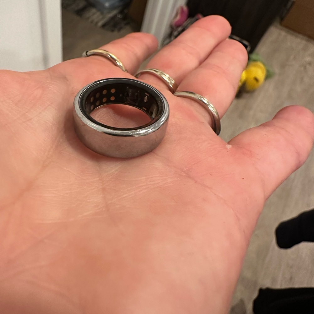 Silver Ring - Picture 5 of 5
